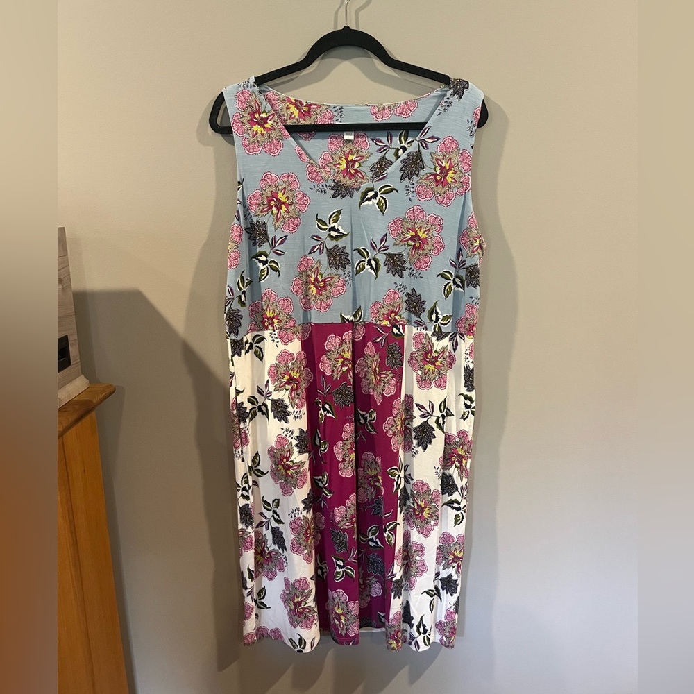 Sleeveless Floral Maxi Dress in Blue, Magenta & White